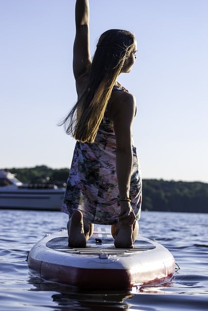 best inflatable paddle board