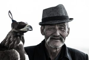 Elderly Companion Services: Enhancing Senior Mobility and Independence