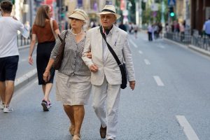 Efficient Errand Management: How Elderly Companion Services Support Busy Caregivers