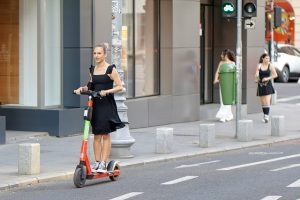 Electric Scooters for Adults Safety Guide: Essential Features & Regulations