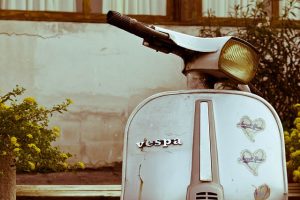 Electric Scooters for Adults: Eco-Friendly Mobility and Safety in Urban Spaces