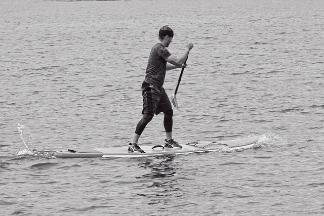 inflatable paddle board