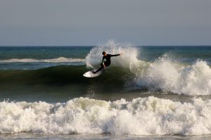 Mastering the Art of Wave Riding: A Guide to Surfboard Selection for Beginners