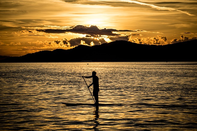 best inflatable paddle board