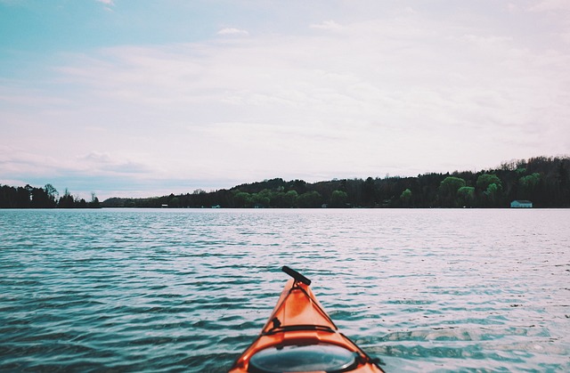 inflatable-kayak-for-two-640x480-24422796.jpeg
