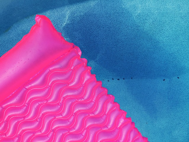 inflatable-paddle-board-640x480-48962053.jpeg