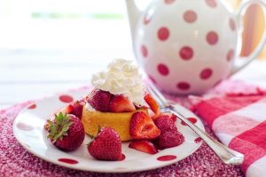 Strawberry Rosin Gummies: Harnessing Non-Psychoactive Potential for Health and Wellness