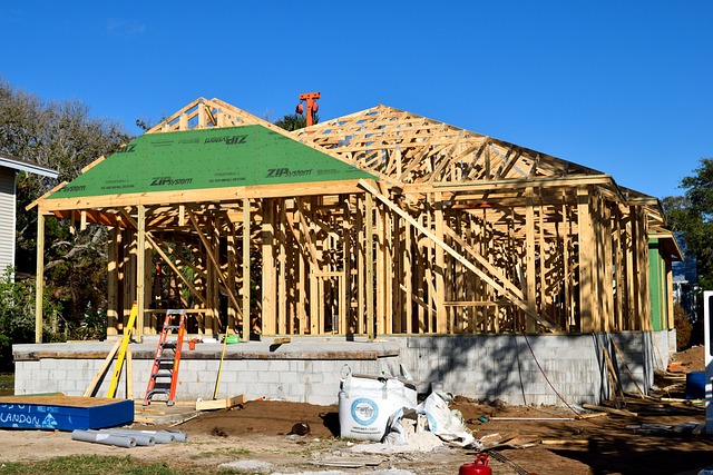 Bundling Auto and Home Insurance for Discounts