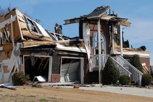 Protecting Professionals: Navigating Full-Service Errors and Omissions Insurance