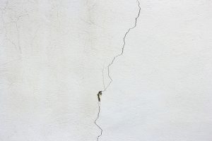 Mastering Foundation Crack Fixing: Techniques, Benefits, and Expert Guidance