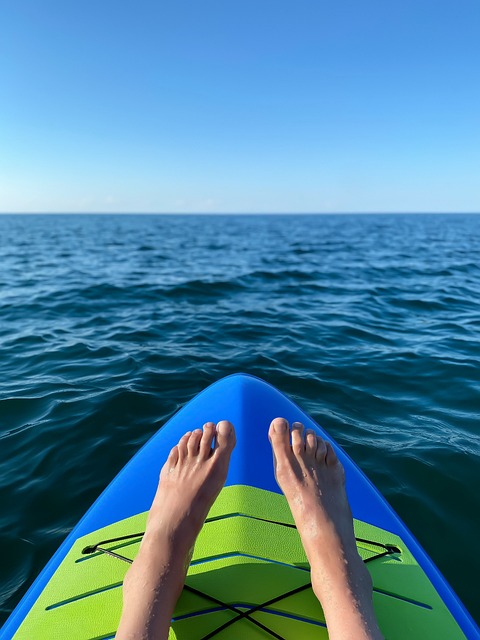 inflatable paddle board