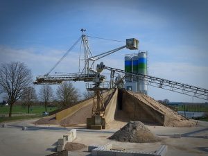 Concrete Repair: Ensuring Foundation Structural Integrity & Longevity