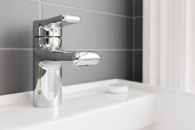 faucet-repair-640x480-45951791.jpeg