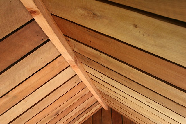 roof-replacement-services-640x480-33368243.jpeg