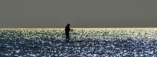 best-inflatable-paddle-board-640x480-82719042.jpeg
