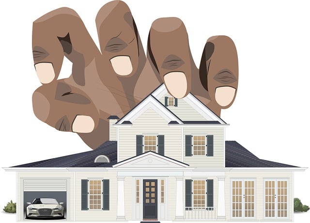 Bundling Auto and Home Insurance for Discounts