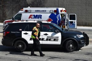 Unlocking Peace of Mind: Local Roadside Auto Insurance Services