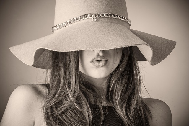 chin contouring with CoolSculpting