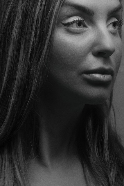 chin contouring with CoolSculpting, CoolSculpting under chin, non-surgical double chin removal