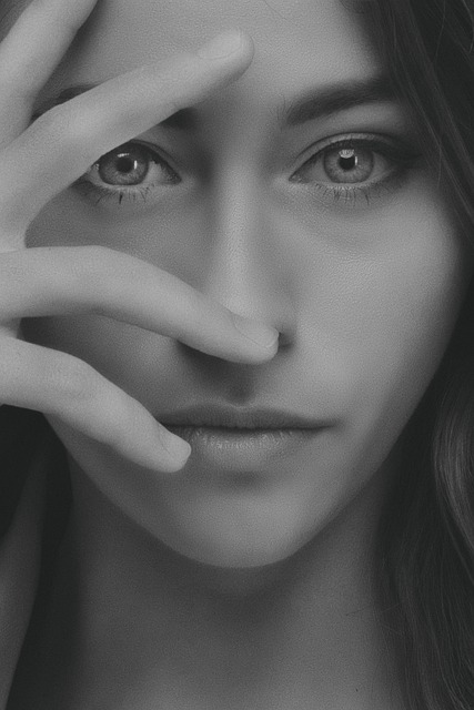 chin contouring with CoolSculpting, CoolSculpting under chin, non-surgical double chin removal