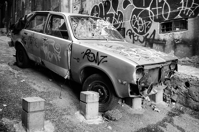 Collision vs. Comprehensive Auto Insurance