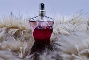 Unlocking Confidence: Navigating a Professional Cosmetic Clinic’s Services