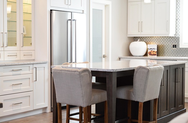 Deep Tile Cleaning for Bathrooms and Kitchens