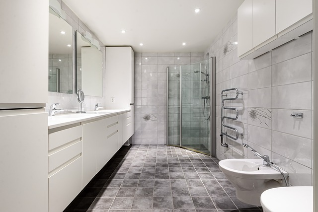 Deep Tile Cleaning for Bathrooms and Kitchens