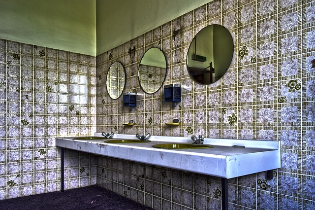 Deep Tile Cleaning for Bathrooms and Kitchens