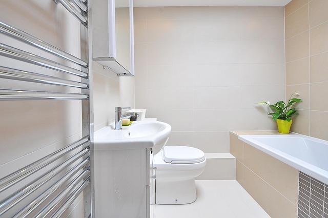 Deep Tile Cleaning for Bathrooms and Kitchens