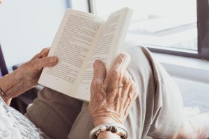Elderly Companion Services: Light Housekeeping for Optimal Well-being