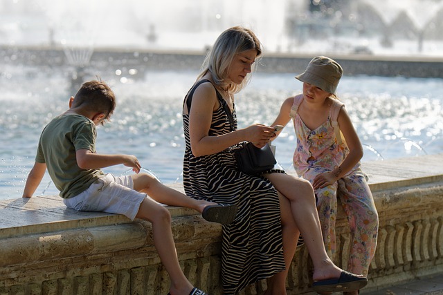 family-counseling-services-640x480-80448953.jpeg