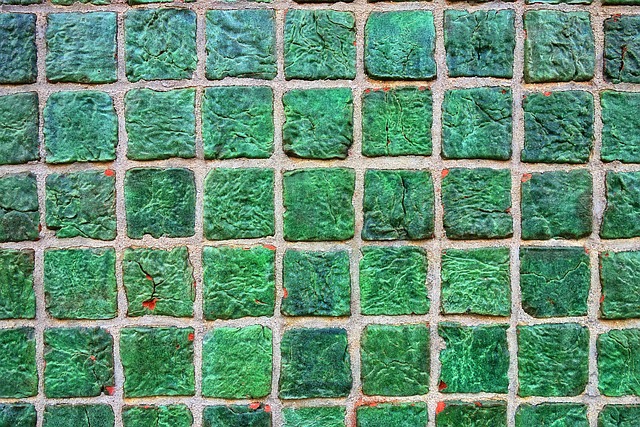 how-to-restore-old-tile-and-grout-640x480-31030760.jpeg