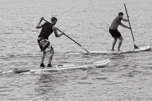 inflatable paddle board