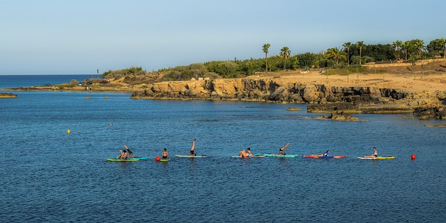 inflatable paddle board