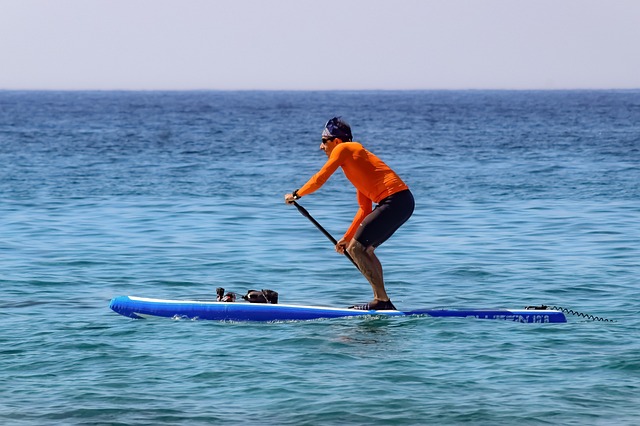 inflatable paddle board