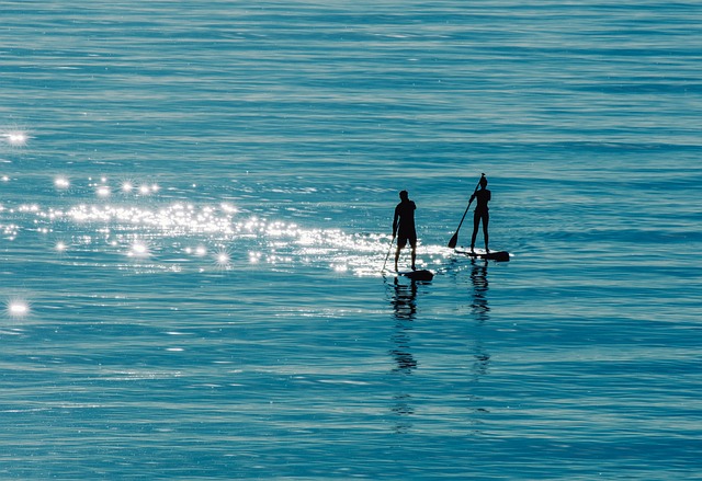 inflatable paddle board
