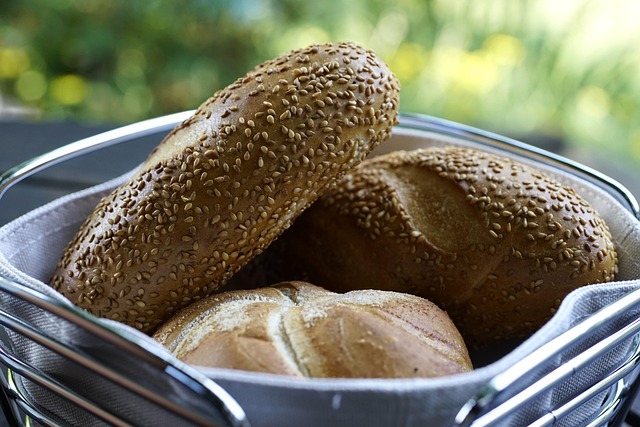 local-food-640x480-66951581.jpeg