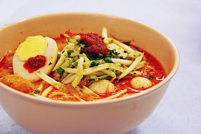 local-food-640x480-97048831.jpeg