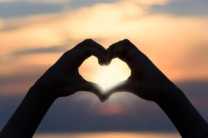 Unlocking Long-Term Love: Navigating Relationship Therapy