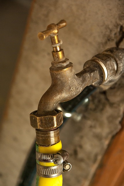 residential-plumbing-services-640x480-51364829.jpeg