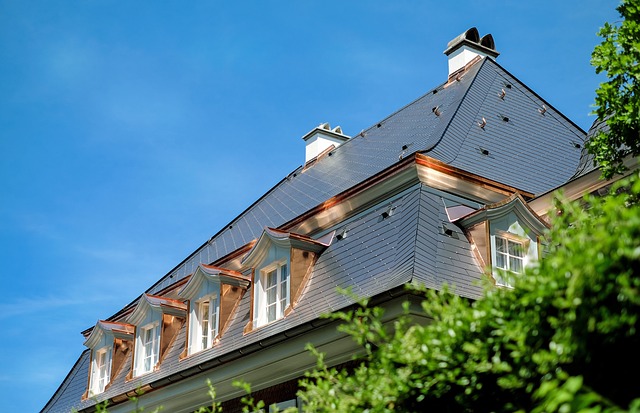 roof-installation-640x480-41898897.jpeg