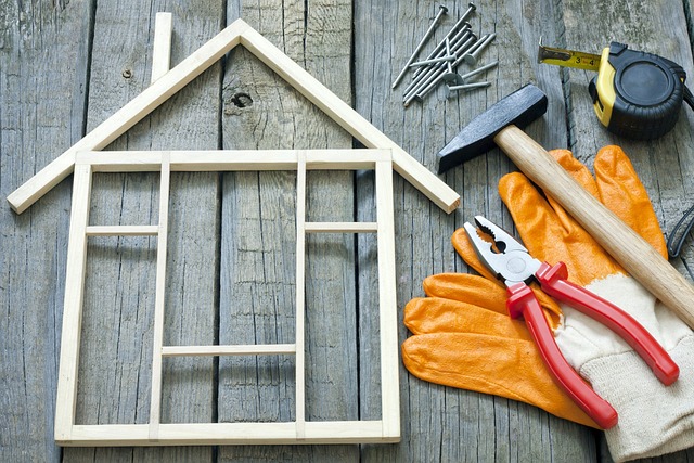 roofing-services-640x480-23217707.jpeg