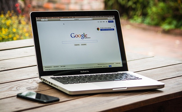 seo-tools-for-tracking-640x480-53764907.jpeg