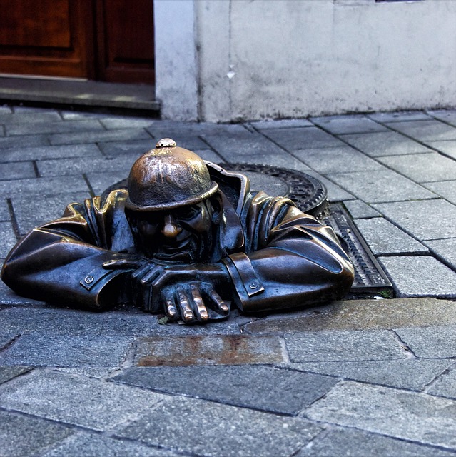 sewer-repair-640x480-11079674.jpeg