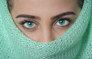 Mastering Skin Resurfacing Peels: A Comprehensive Guide to Professional Treatments