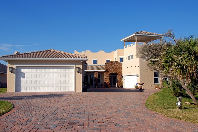 Tile and Grout Cleaning Services for Residential Homes