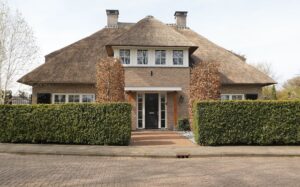 Unveiling Built-Up Roofing: Comprehensive Guide for Commercial Structures