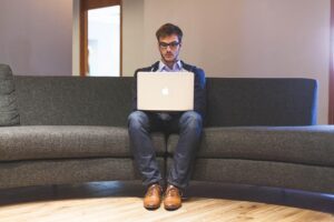 Navigating Business Insurance Providers: Types, Choices, & Future Trends