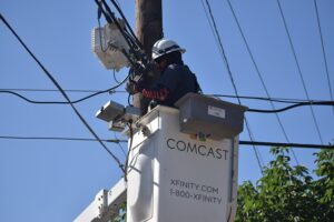 Navigating Commercial Roof Installation: Choosing Experts for Lasting Protection